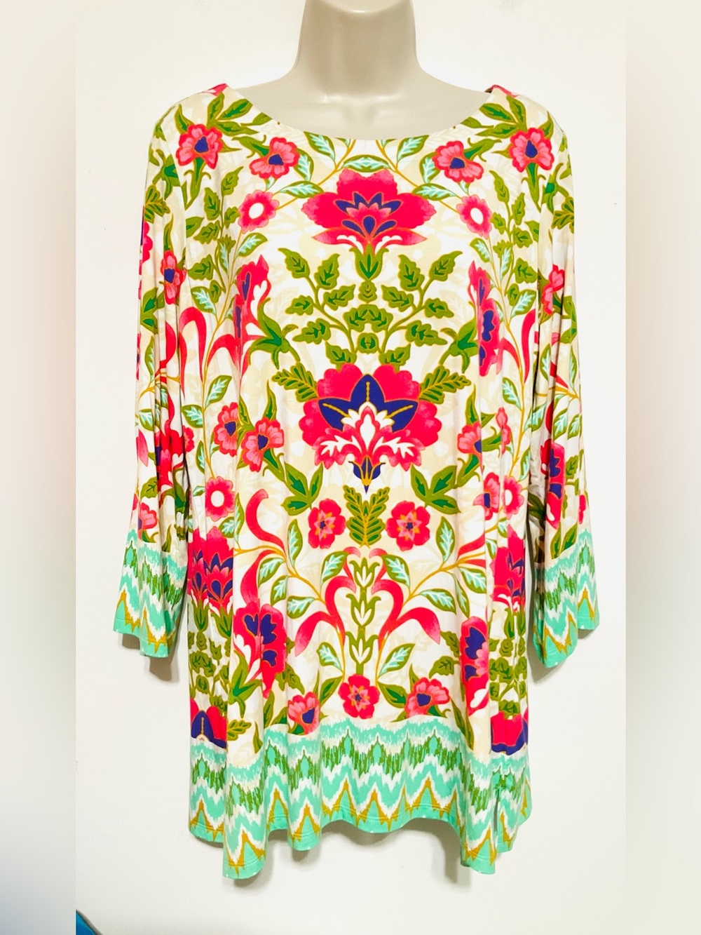 Belle Botto Kim Gravel size medium tunic top
